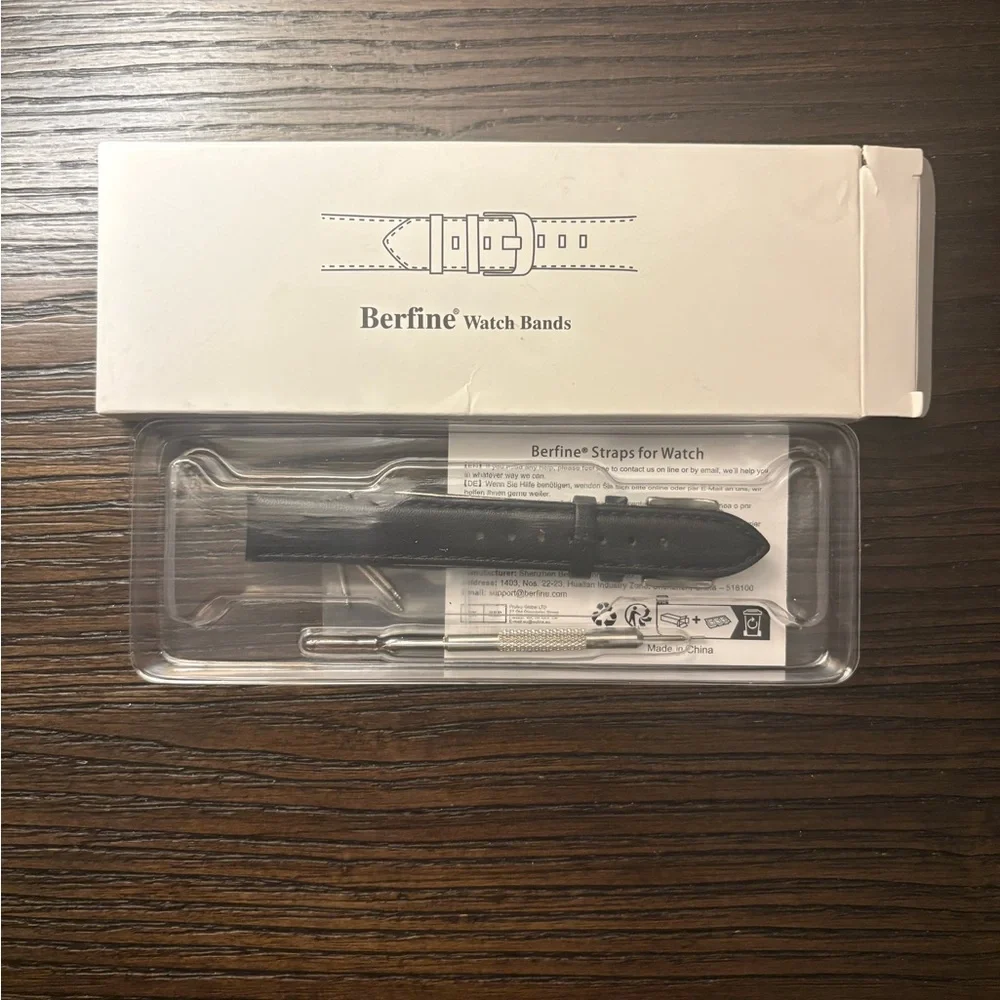 NEW Unisex Berfine Black Watch Band
